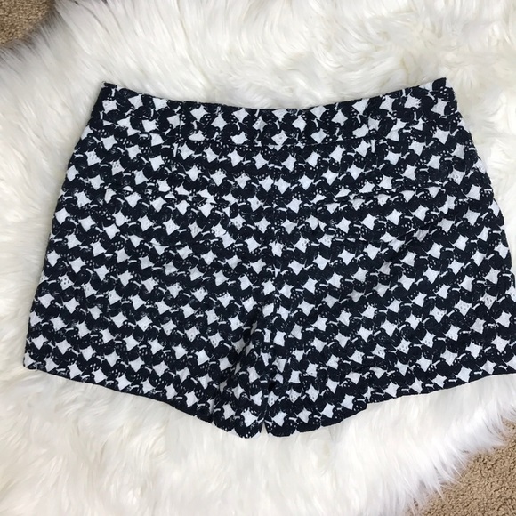 Theory black and white patterned cotton shorts - Picture 2 of 6